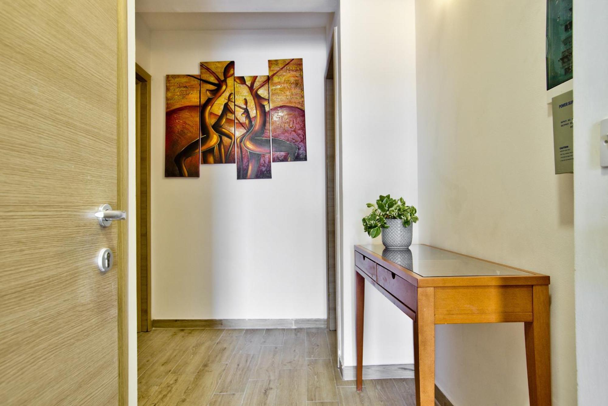 Bastions Seaview Apartments And Duplex Penthouse In Sliema By Shortletsmalta Exterior photo