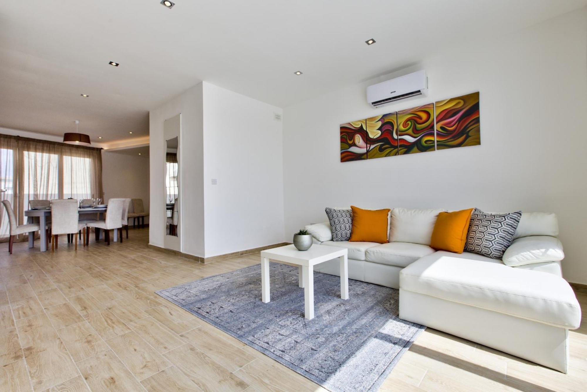 Bastions Seaview Apartments And Duplex Penthouse In Sliema By Shortletsmalta Exterior photo