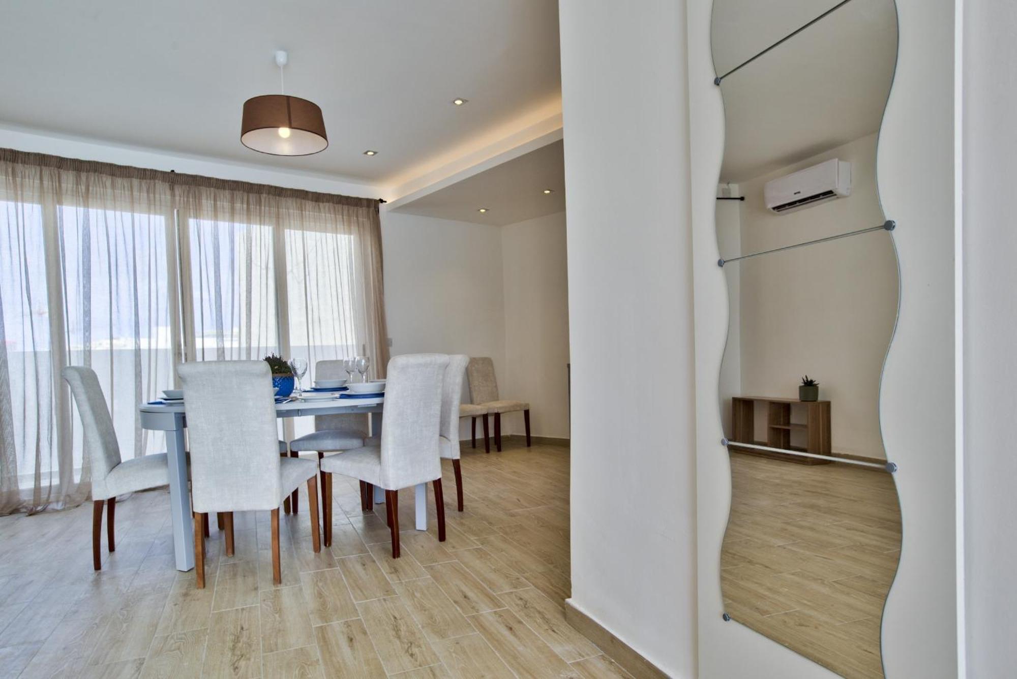 Bastions Seaview Apartments And Duplex Penthouse In Sliema By Shortletsmalta Exterior photo